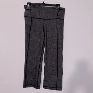 Lululemon tweed capri pants like new size 8